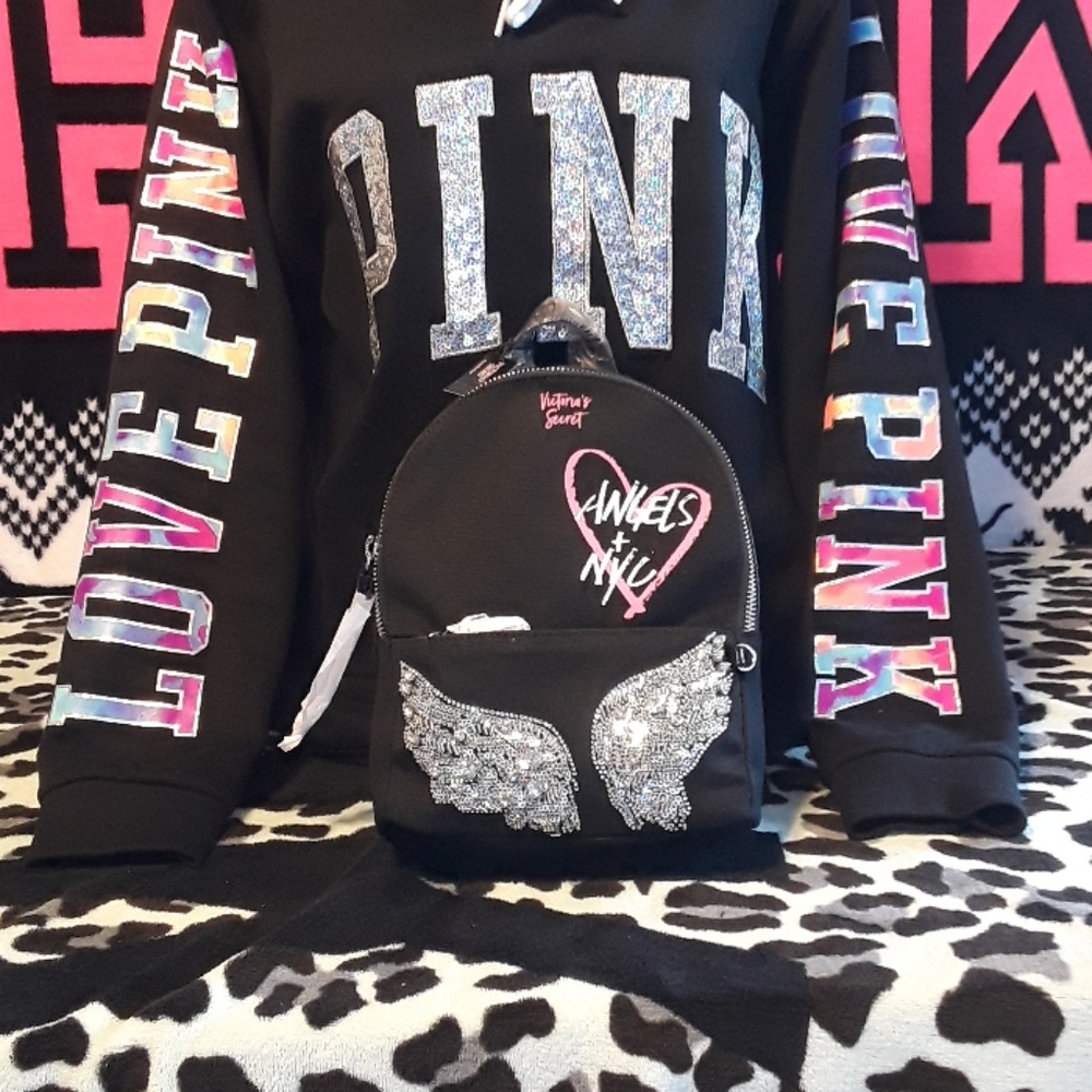 NWT Victoria's Secret Limited Editon mini Bag